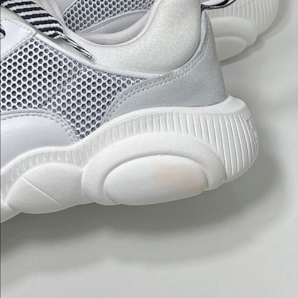 Moschino Teddy Bear Sneakers size 39 - Picture 5 of 15